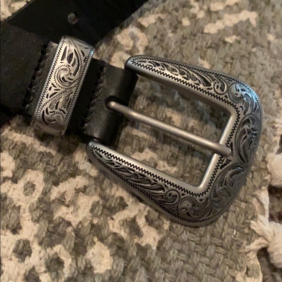 Black Urban Outfitters Ecote Metal-Tipped Belt - Picture 3 of 4